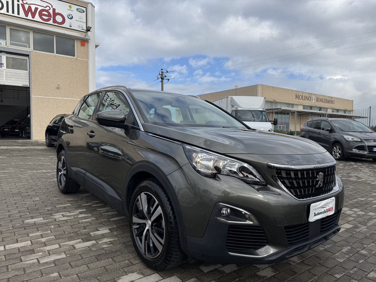 PEUGEOT 3008 BLUEHDI 130
