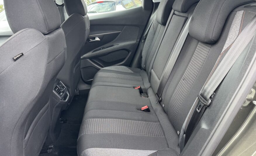 PEUGEOT 3008 BLUEHDI 130