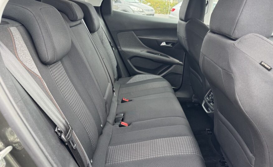 PEUGEOT 3008 BLUEHDI 130