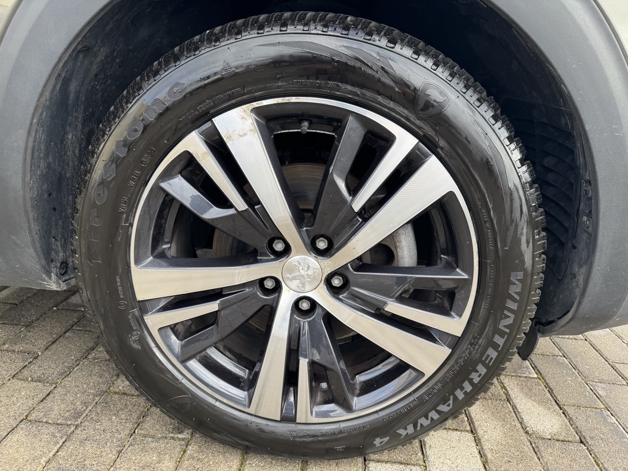 PEUGEOT 3008 BLUEHDI 130