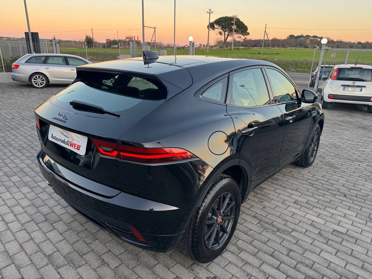 JAGUAR E-PACE 2.0 4AWD R-DYNAMIC DIESEL/ELETTRICA