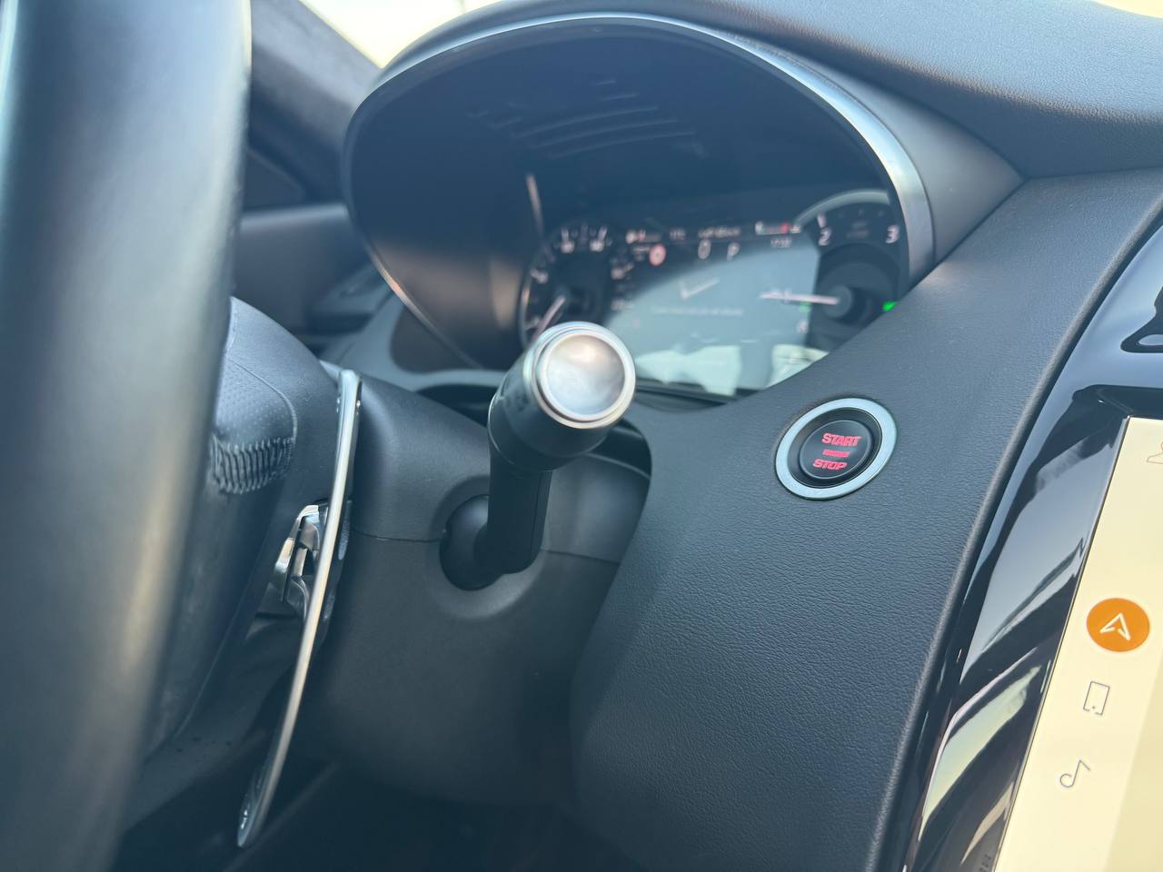 JAGUAR E-PACE 2.0 4AWD R-DYNAMIC DIESEL/ELETTRICA