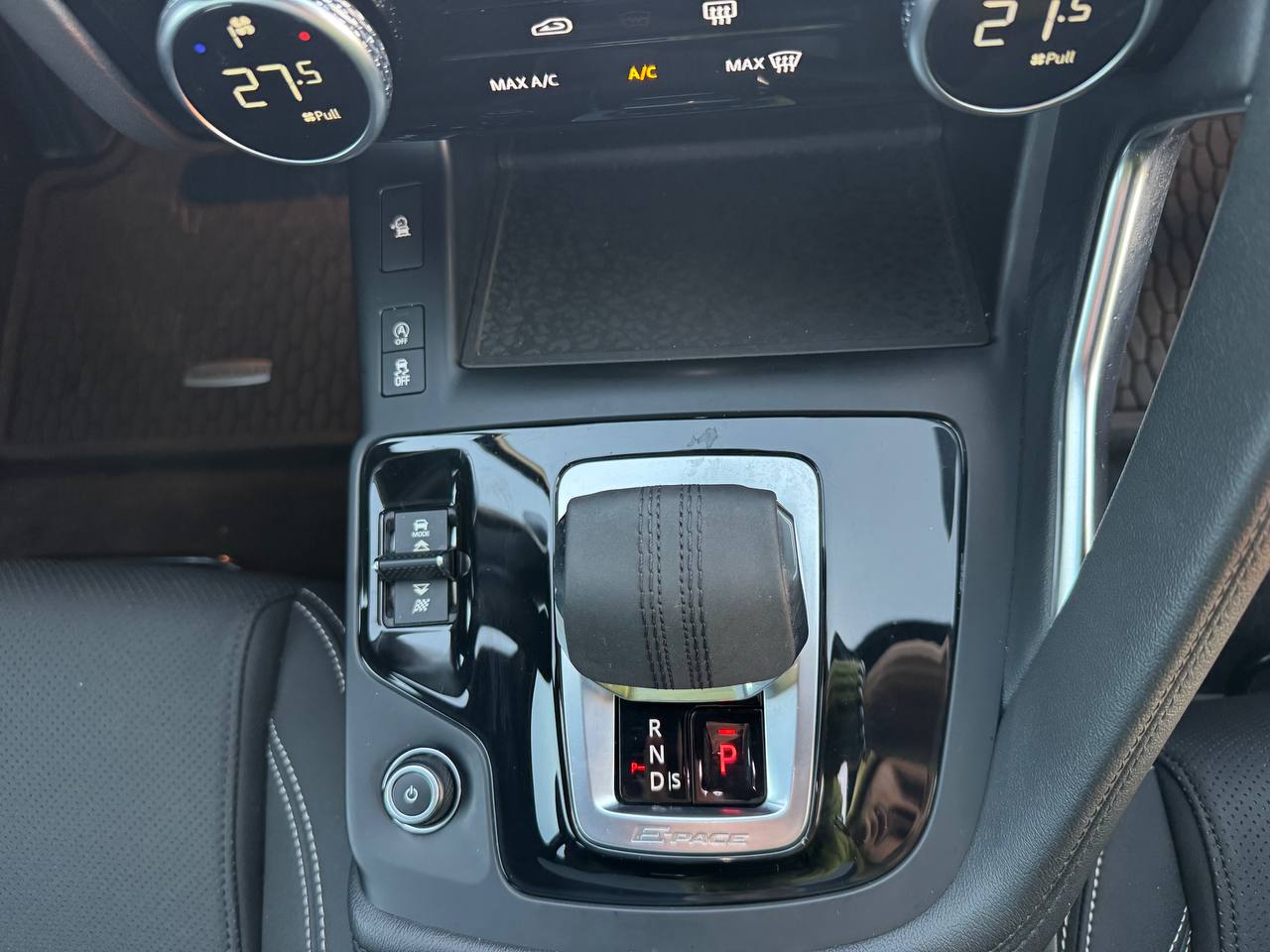 JAGUAR E-PACE 2.0 4AWD R-DYNAMIC DIESEL/ELETTRICA