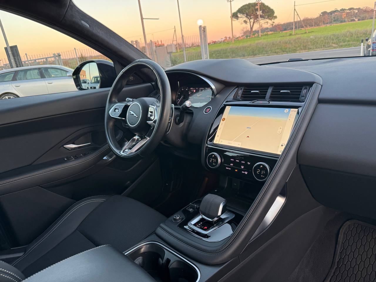 JAGUAR E-PACE 2.0 4AWD R-DYNAMIC DIESEL/ELETTRICA