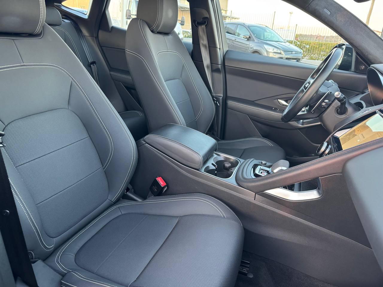 JAGUAR E-PACE 2.0 4AWD R-DYNAMIC DIESEL/ELETTRICA