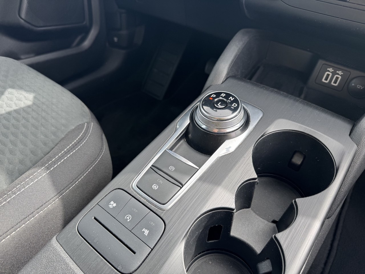 FORD KUGA 1.5 ECOBLUE 120 AUTO.