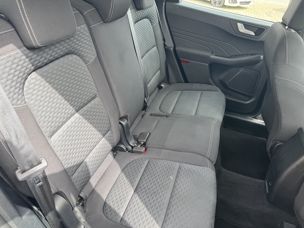 FORD KUGA 1.5 ECOBLUE 120 AUTO.