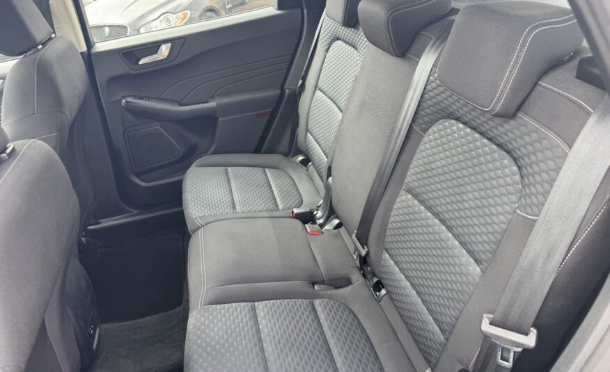 FORD KUGA 1.5 ECOBLUE 120 AUTO.