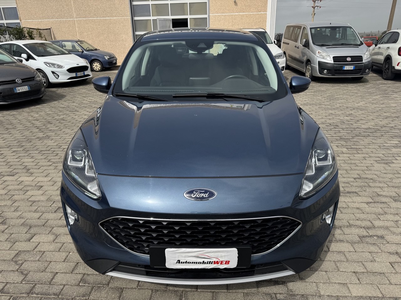 FORD KUGA 1.5 ECOBLUE 120 AUTO.