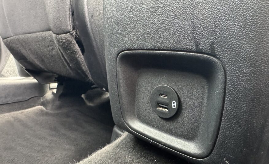 FORD KUGA 1.5 ECOBLUE 120 AUTO.