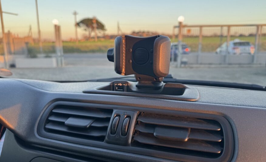 FIAD PANDA HYBRID 4 POSTI