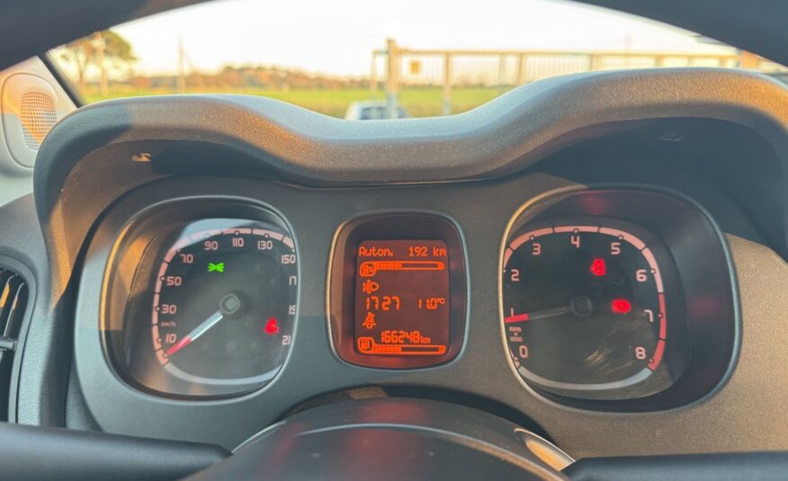 FIAD PANDA HYBRID 4 POSTI