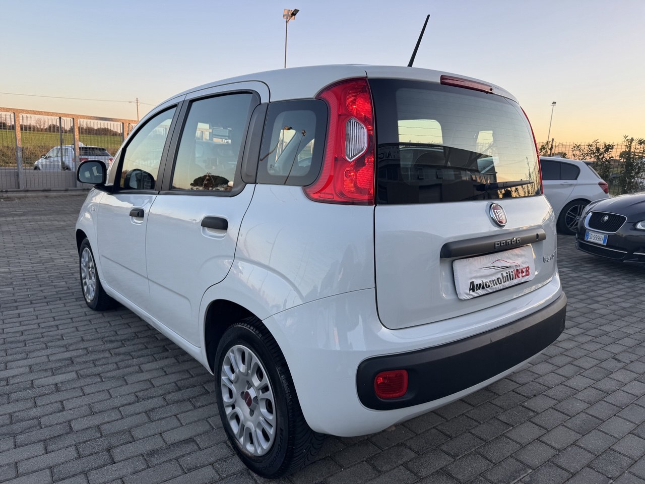 FIAD PANDA HYBRID 4 POSTI
