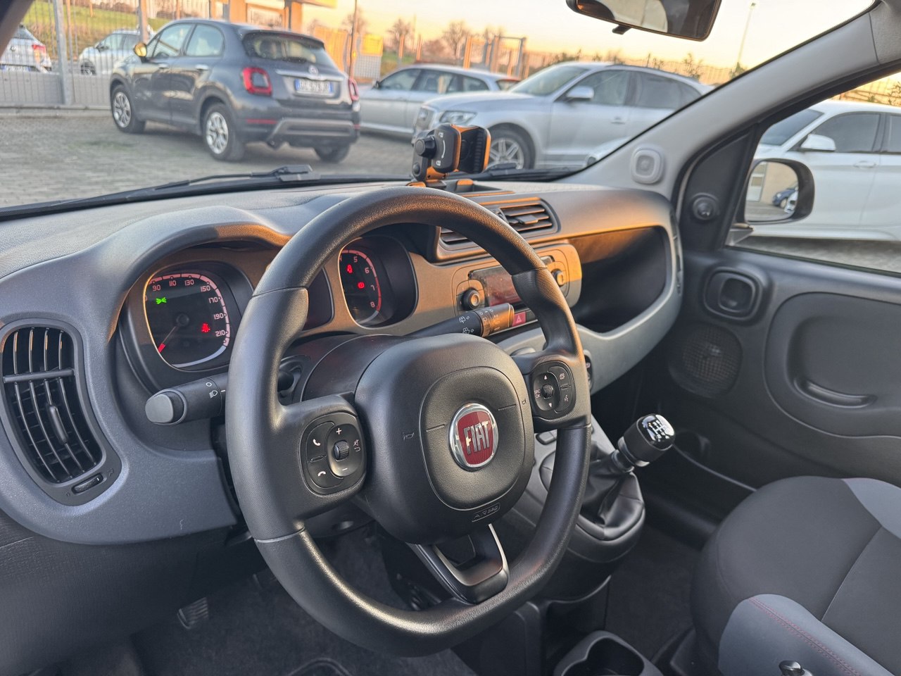 FIAD PANDA HYBRID 4 POSTI