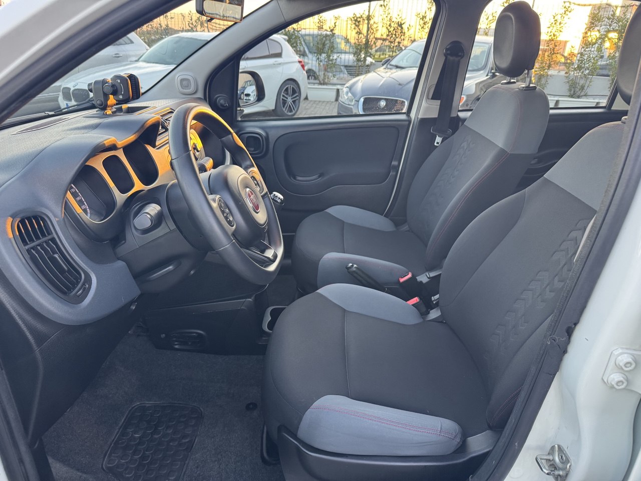 FIAD PANDA HYBRID 4 POSTI