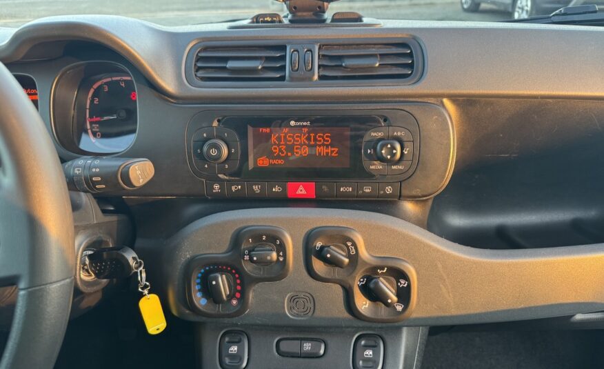 FIAD PANDA HYBRID 4 POSTI