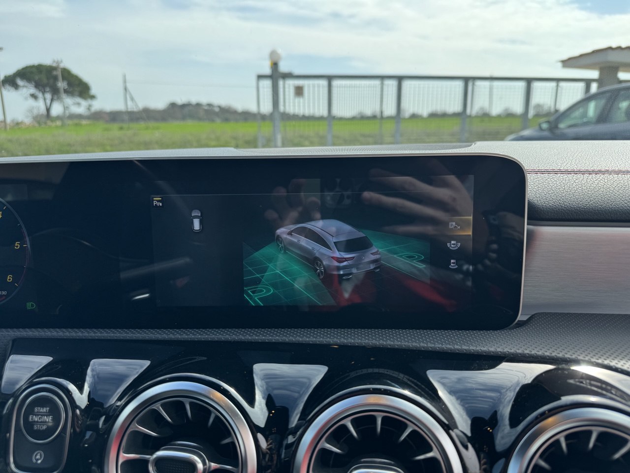 MERCEDES-BENZ CLA 200d PREMIUM AMG