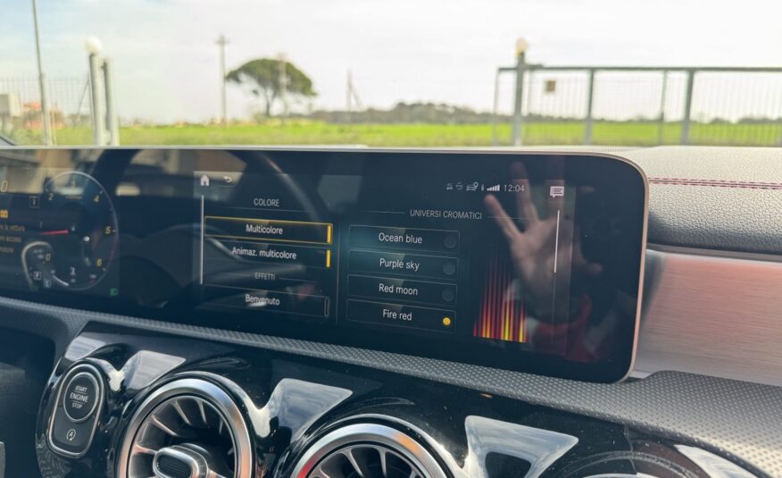 MERCEDES-BENZ CLA 200d PREMIUM AMG