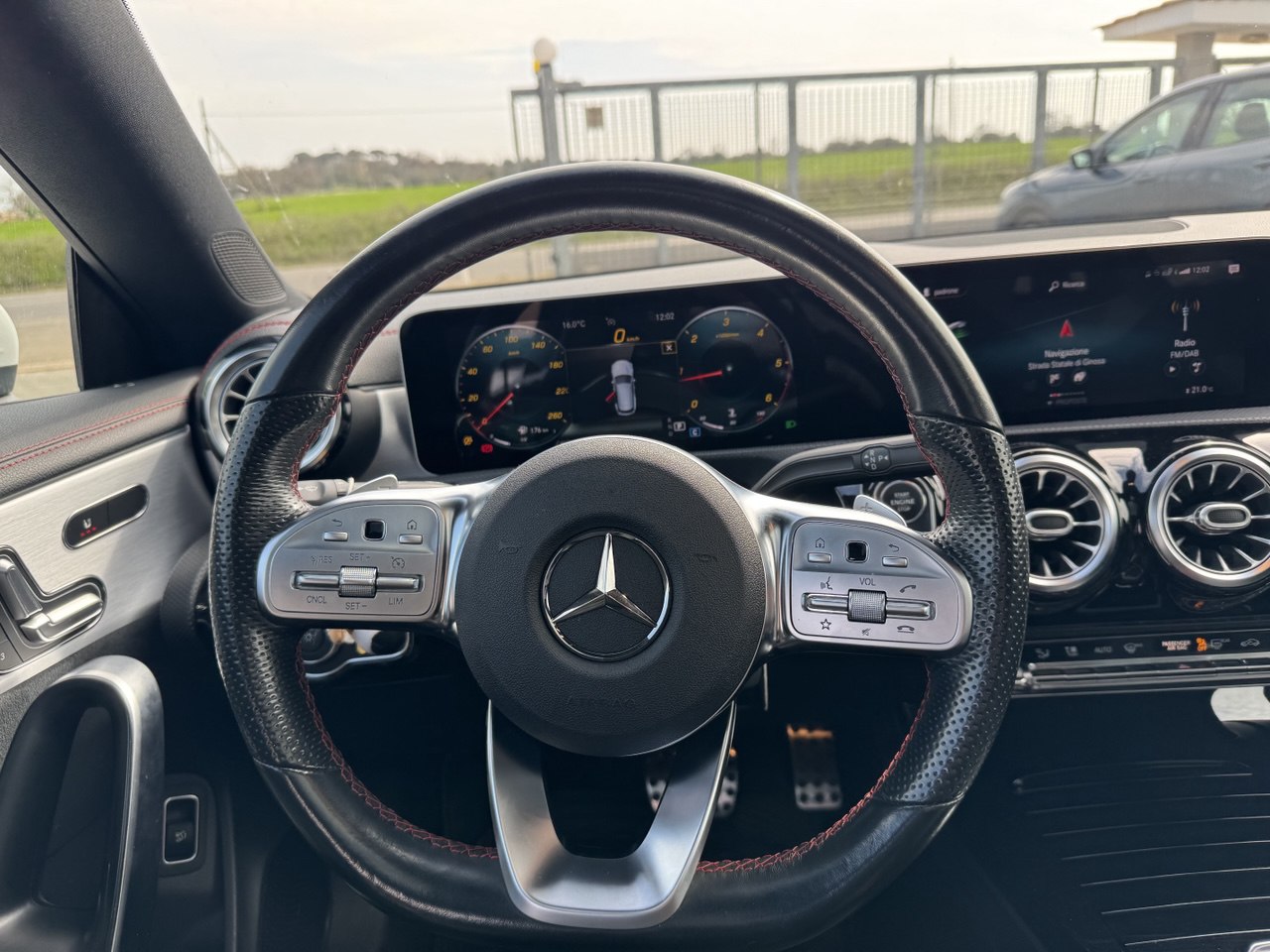 MERCEDES-BENZ CLA 200d PREMIUM AMG