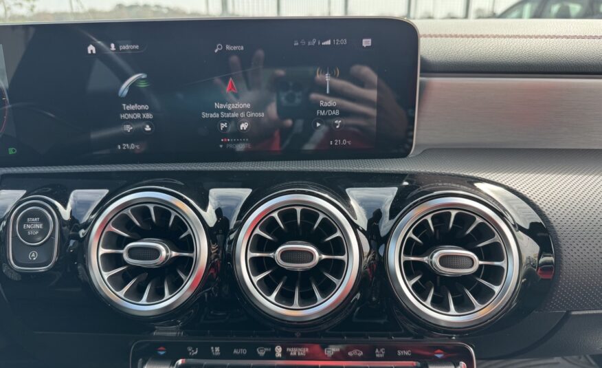 MERCEDES-BENZ CLA 200d PREMIUM AMG