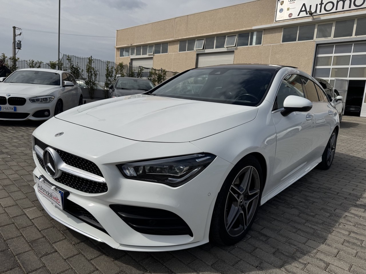 MERCEDES-BENZ CLA 200d PREMIUM AMG