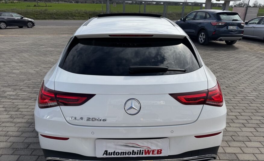 MERCEDES-BENZ CLA 200d PREMIUM AMG