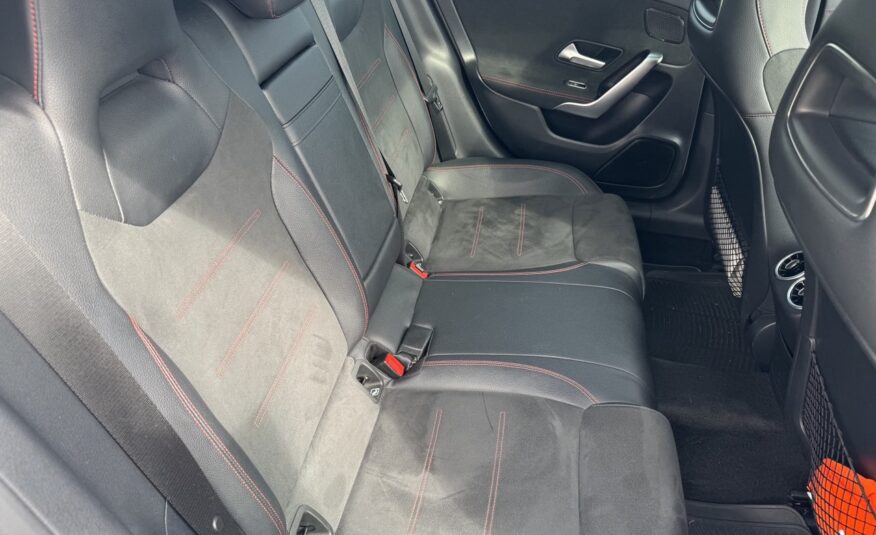 MERCEDES-BENZ CLA 200d PREMIUM AMG