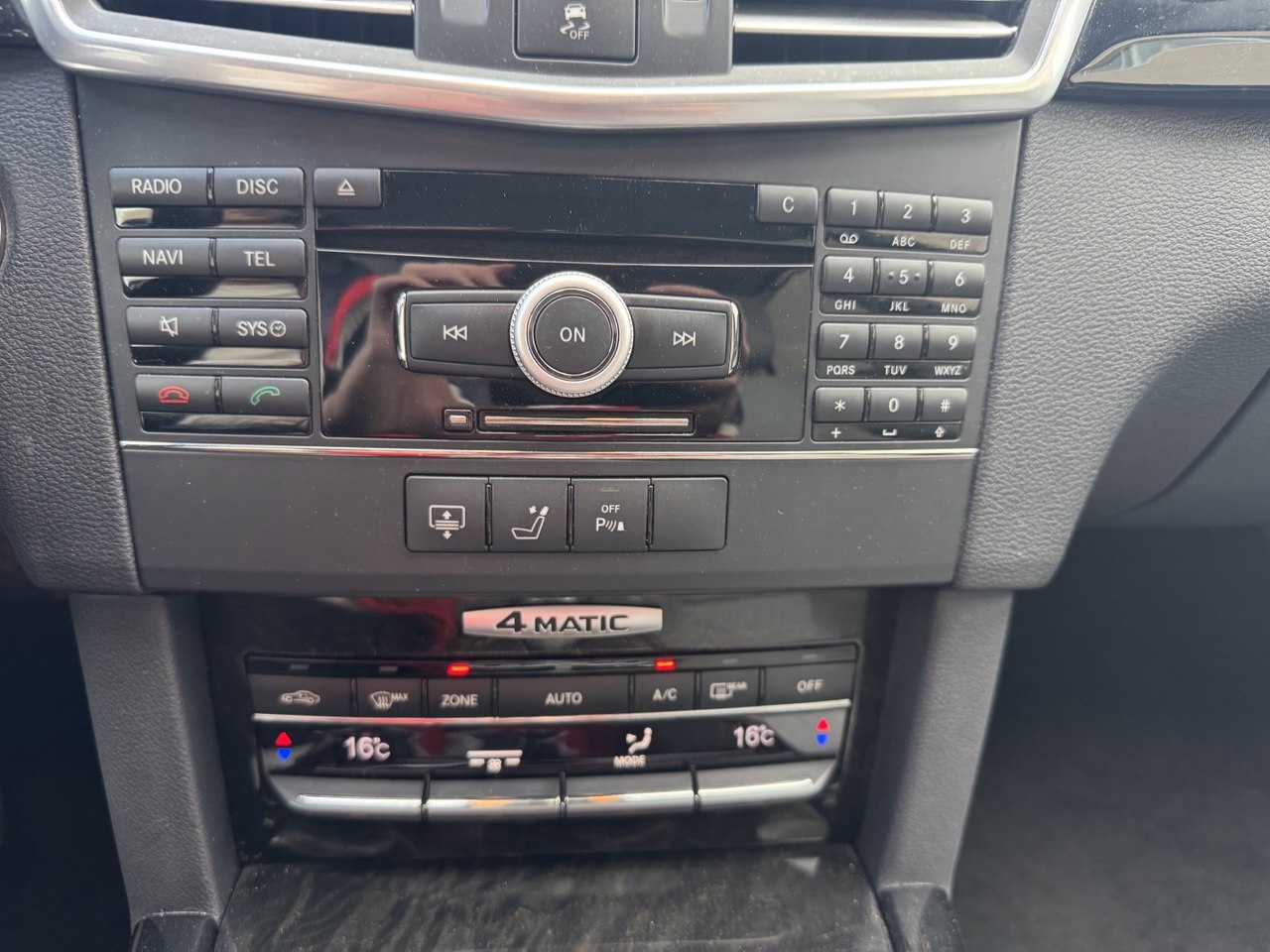 Mercedes-Benz E 350  cdi  Elegance 4matic