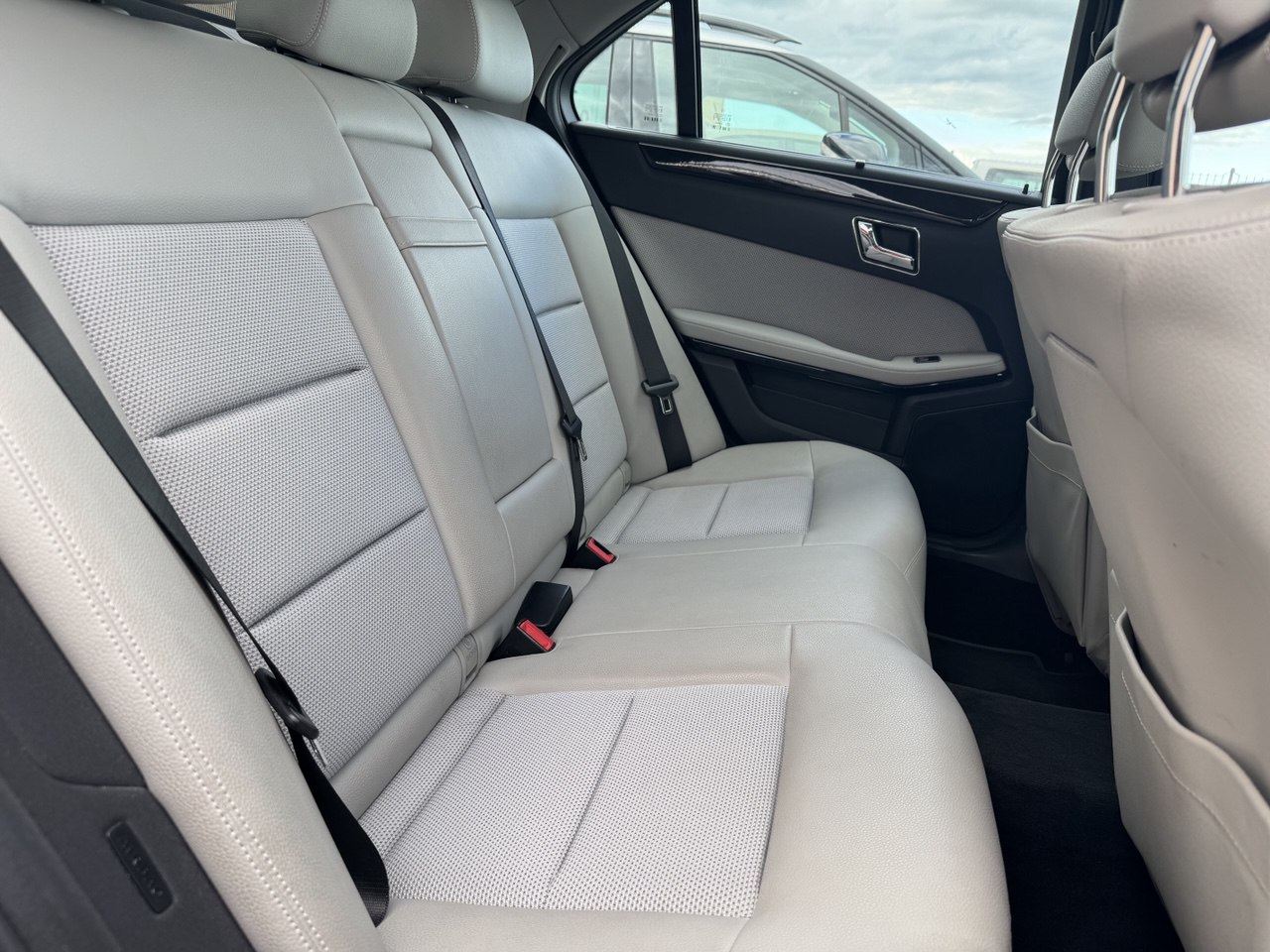 Mercedes-Benz E 350  cdi  Elegance 4matic