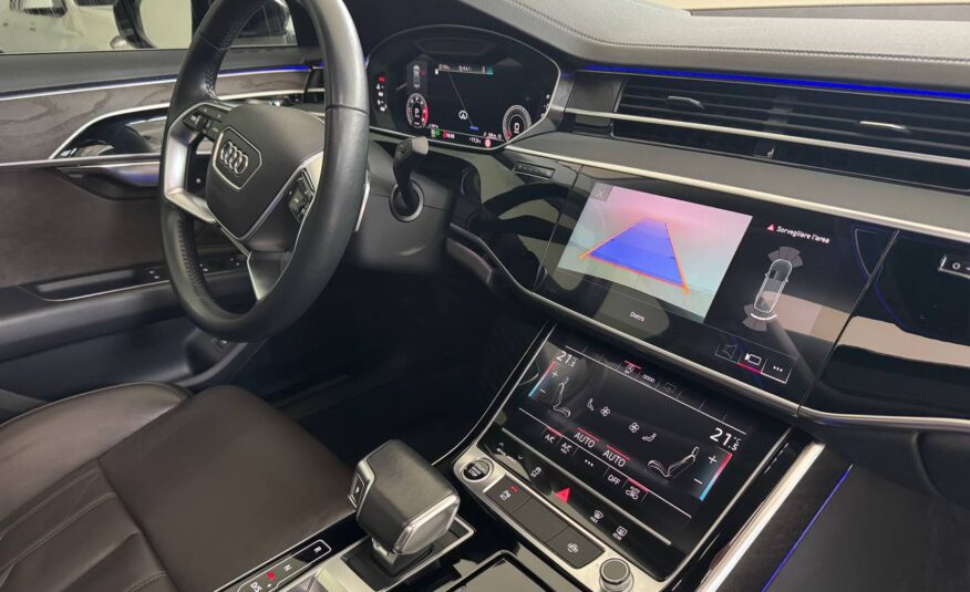 AUDI A8 50 TDI QUATTRO ELETTRICA/DIESEL