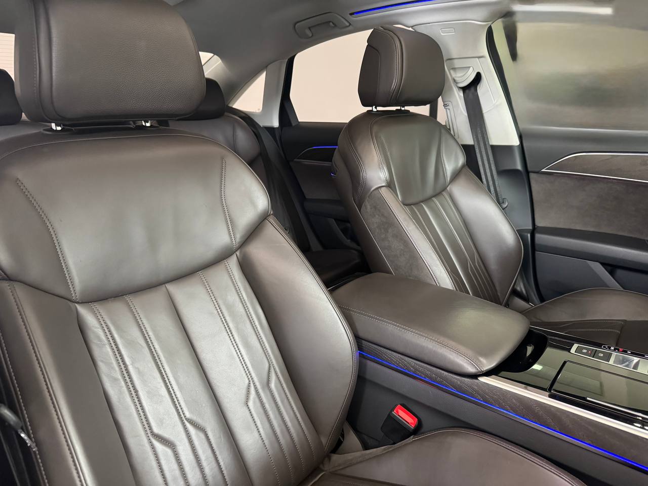 AUDI A8 50 TDI QUATTRO ELETTRICA/DIESEL