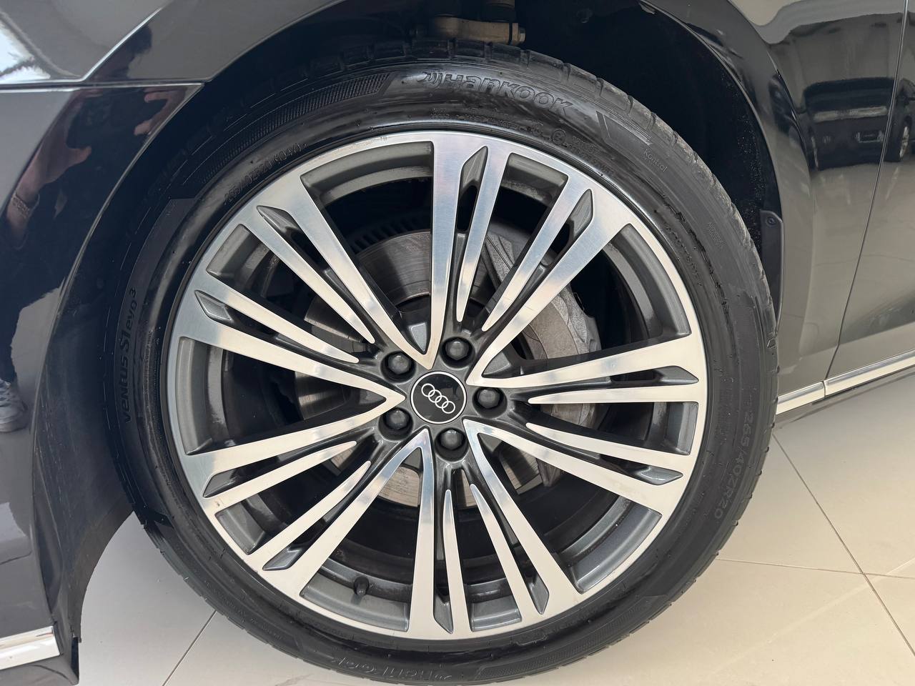 AUDI A8 50 TDI QUATTRO ELETTRICA/DIESEL