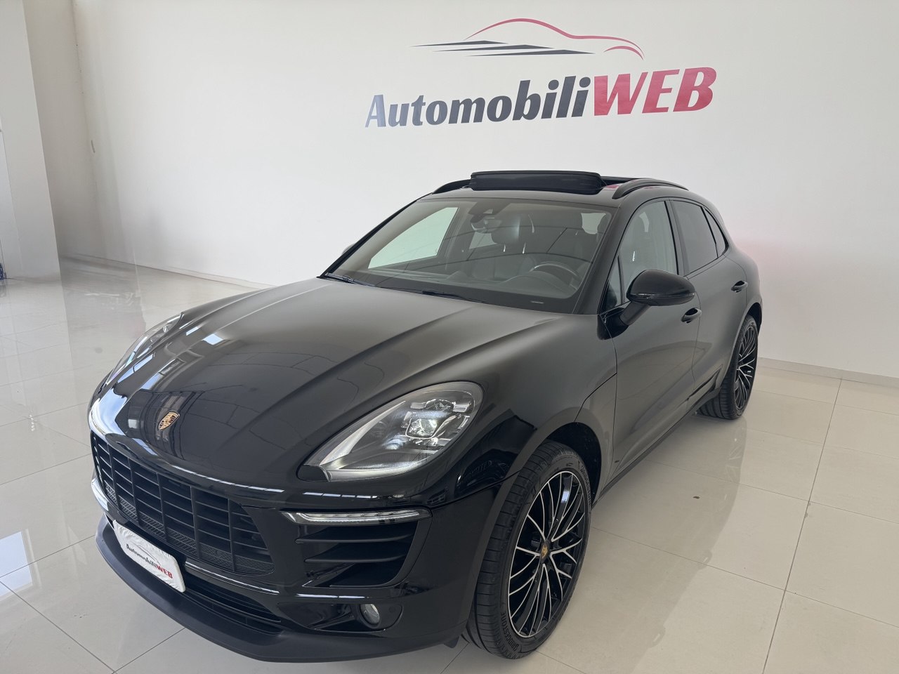 PORSCHE MACAN S