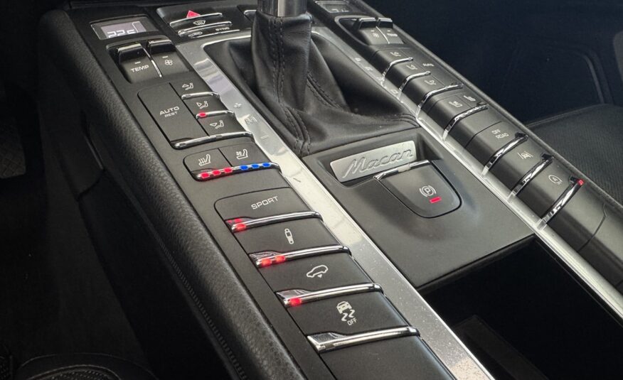 PORSCHE MACAN S