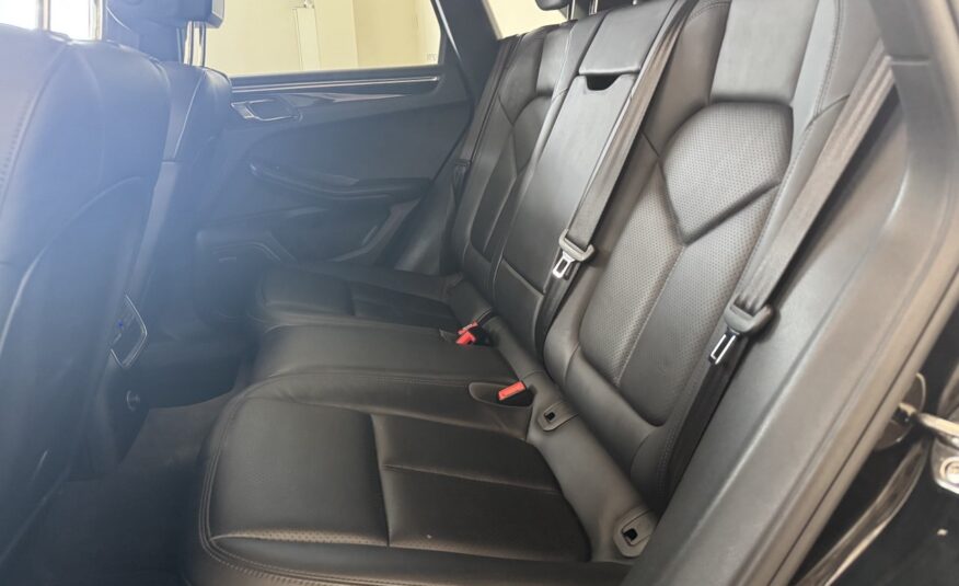 PORSCHE MACAN S