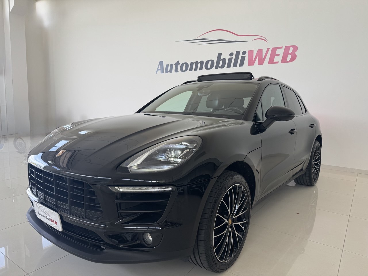PORSCHE MACAN S