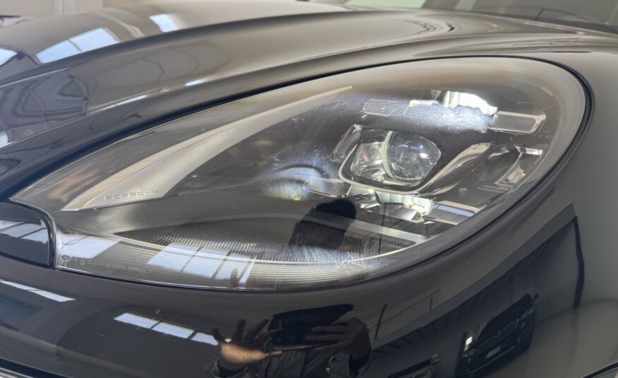 PORSCHE MACAN S