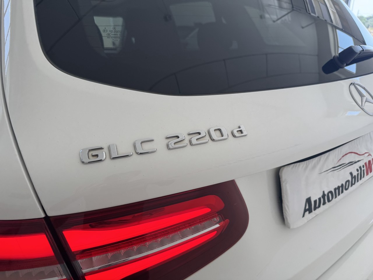 MERCEDES-GLC 220d 4MATIC