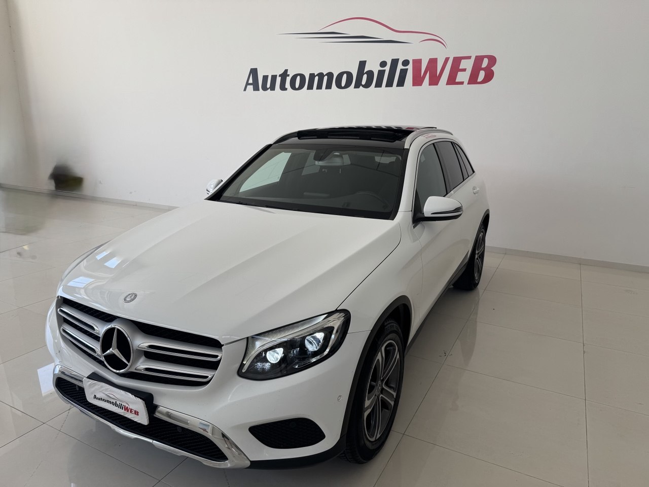 MERCEDES-GLC 220d 4MATIC