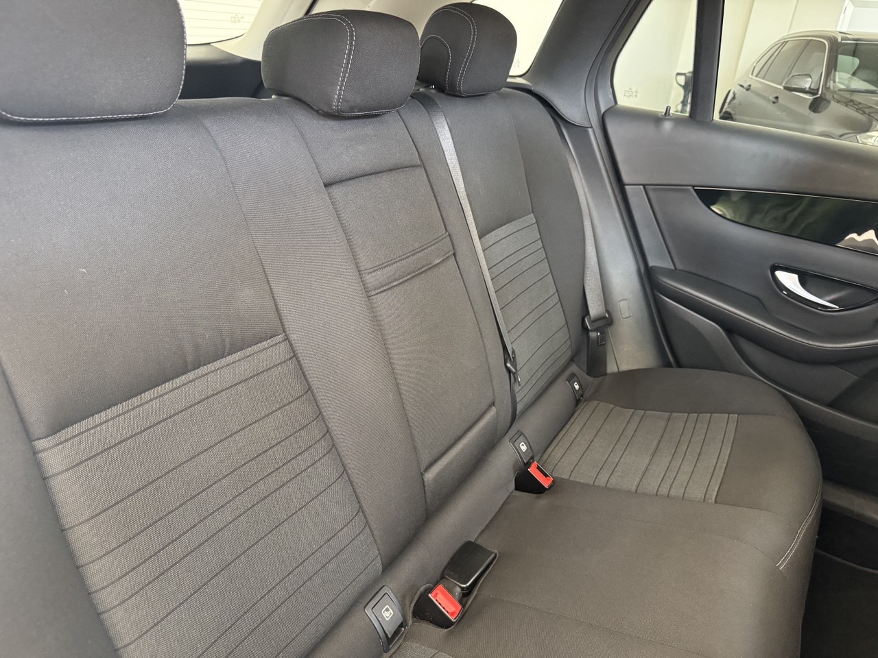 MERCEDES-GLC 220d 4MATIC