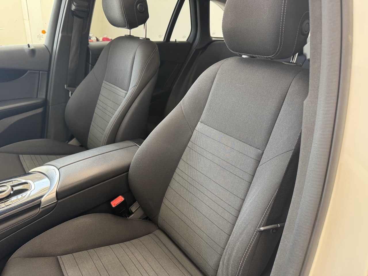 MERCEDES-GLC 220d 4MATIC