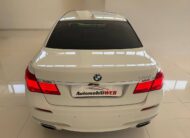 BMW 750i XDRIVE