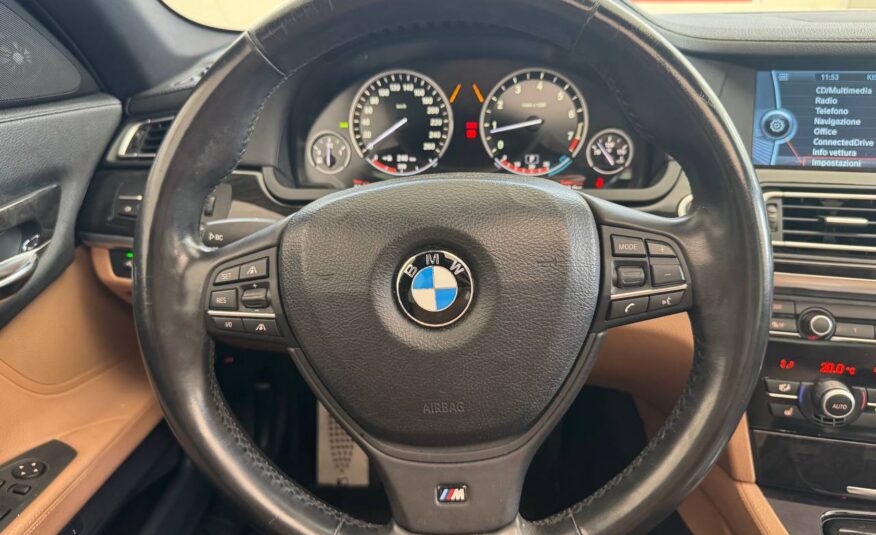 BMW 750i XDRIVE