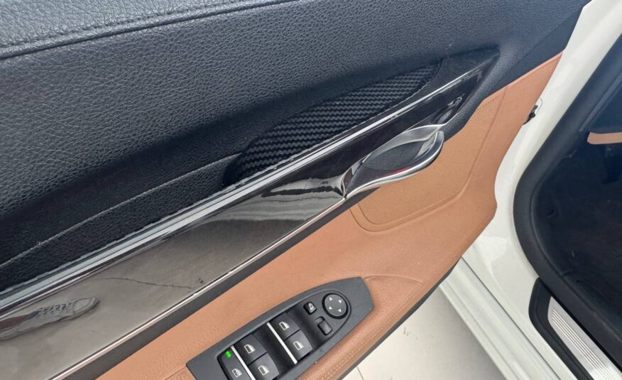 BMW 750i XDRIVE