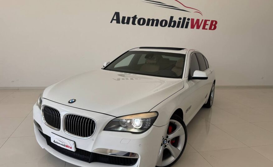 BMW 750i XDRIVE
