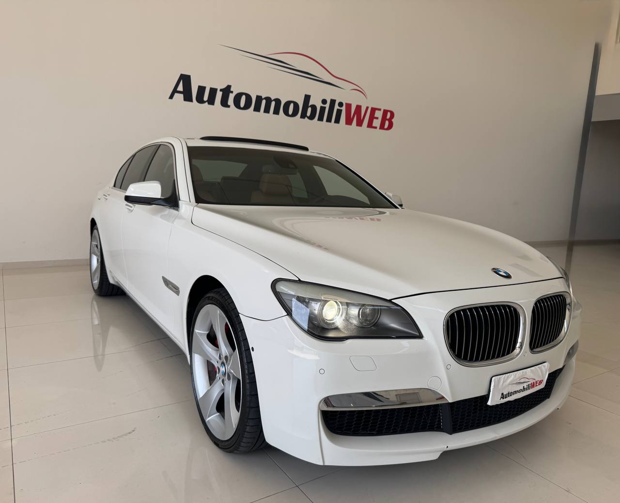 BMW 750i XDRIVE