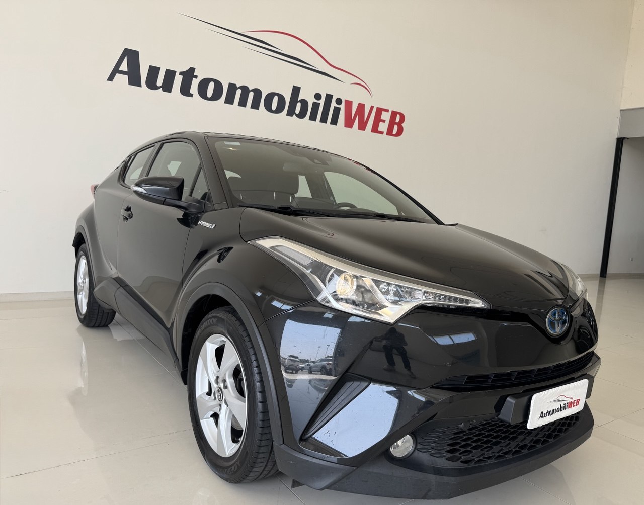 TOYOTA C-HR 1.8 STYLE
