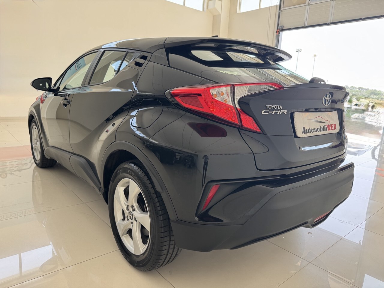 TOYOTA C-HR 1.8 STYLE