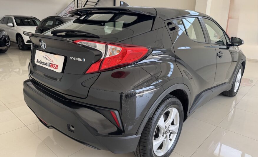 TOYOTA C-HR 1.8 STYLE
