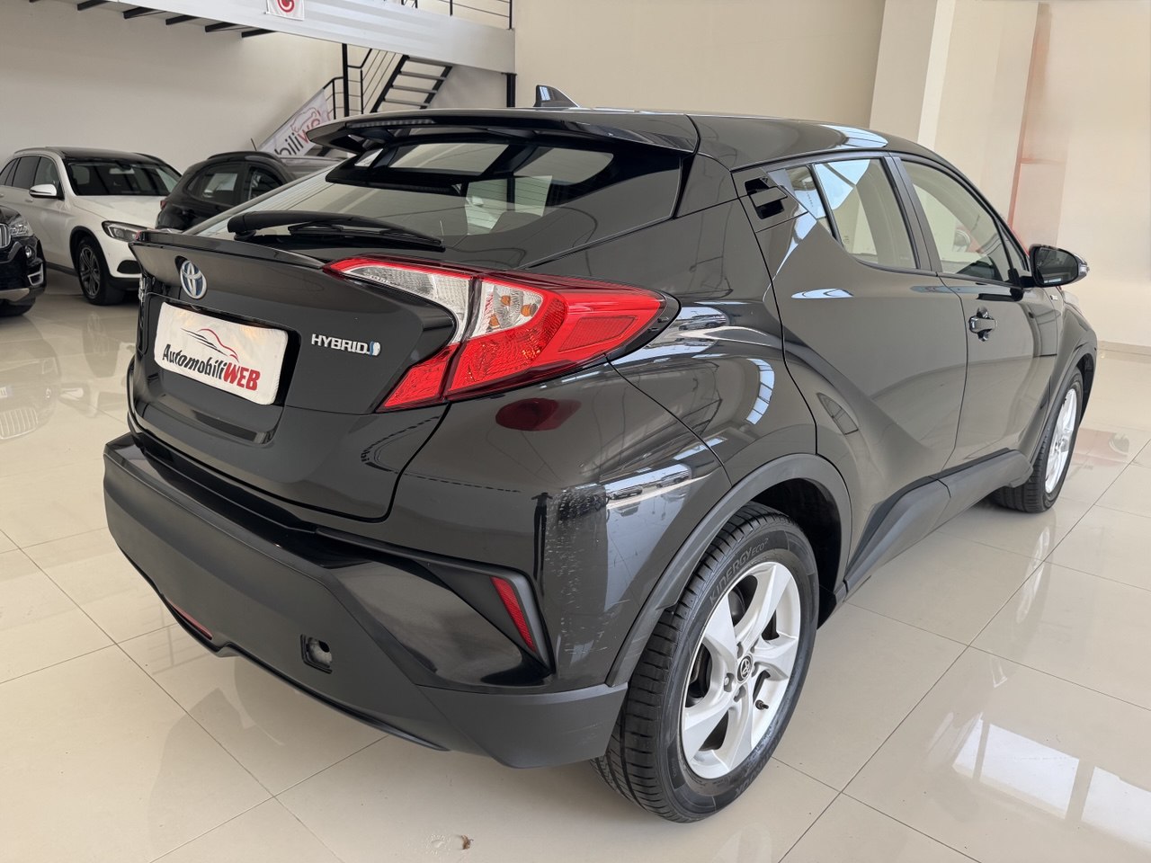 TOYOTA C-HR 1.8 STYLE